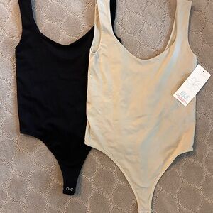 Aura Womems Bodysuit Set - Black and Cream